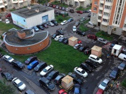 Воронежцы недовольны из-за самодельных парковок