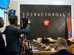 Правительство Севастополя закрывается от прессы