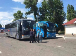 Из "ЛНР" через Россию едут нерегулярные автобусы в Киев и Харьков