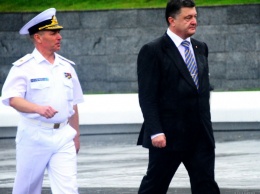 «Врун, вор и попрошайка!» - украинский адмирал жестко отчитал Порошенко