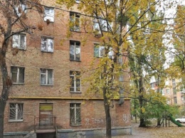 Подольская РГА отказывается принимать в коммунальную собственность общежитие возле офиса корпорации "Roshen"