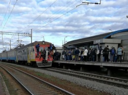 Киевляне вынужденно рискуют жизнью из-за отсутствия транспорта
