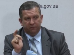 Министр соцполитики заявил, что украинцы зимой много греются и моются