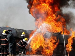 В Конго в результате ДТП загорелся бензовоз, погибли 50 человек