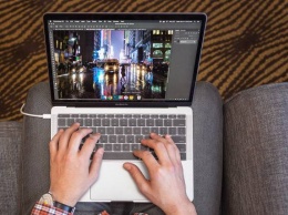Владельцы MacBook Pro массово жалуются на проблемы с дисплеями