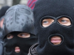 Титушки устроили беспредел в элитном поселке под Киевом: подробности скандального ЧП