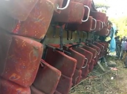 Жертвами ДТП с автобусом в Кении стали 50 человек