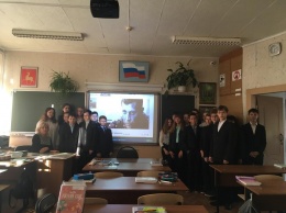 ''Cлава курфюрера'': в России школьникам устроили поминки по Захарченко