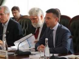 2, 8 млн долларов получат громады Днепропетровской области от американских партнеров