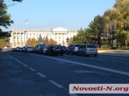 Водители Николаева присоединились к акции протеста против повышения цен на бензин