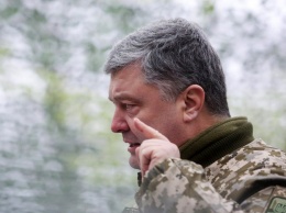 Порошенко - на учениях: Мы не имеем права воевать советскими методами