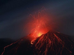 Вулкан Этна может стать причиной возникновения цунами в Европе - ученые
