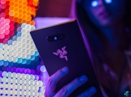 Razer объявила о запуске смартфона Razer Phone 2