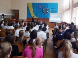 Остановим буллинг вместе: в школах Одессы проводят информационную кампанию по предотвращению насилия