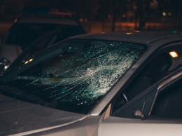 Пьяный водитель BMW в Днепре выехал на «встречку», потом на тротуар и сбил мужчину