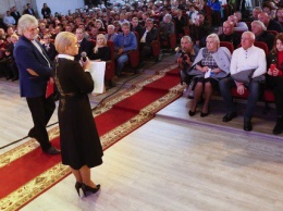 Тимошенко пообещала восстановить престиж шахтерского труда