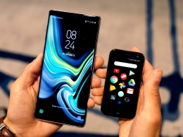 Palm выпустила самый маленький смартфон на Android