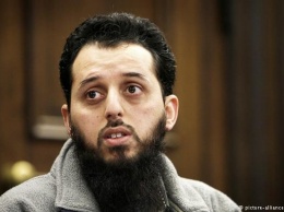 Что известно о террористе Мунире аль-Мотасадеке?