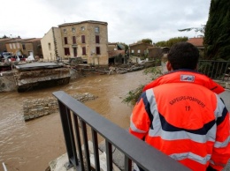 Число жертв внезапных наводнений во Франции возросло до 13. Фото стихии