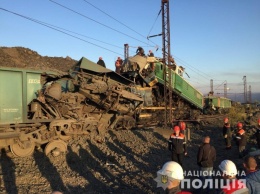 В Днепропетровской области столкнулось два электровоза: есть погибшие