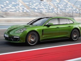 Porsche назвала российские цены на Panamera GTS