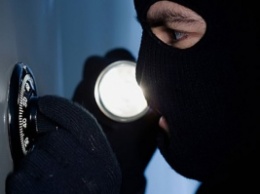 Полиция дала комментарий по краже сейфа у валютчика