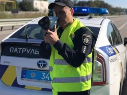 В Украине начали штрафовать за превышение скорости: где стоят патрули с радарами Trucam