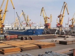 Грузооборот в морских портах Украины снизился
