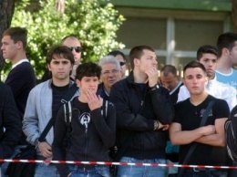 Тела погибших в Керченском политехе остаются в здании