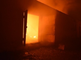 Пожар на производстве: в Днепровском районе горел цех с резиновой обувью