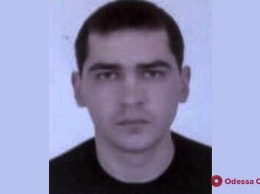 В Одессе разыскивают вооруженного преступника: мужчина выстрелил диспетчеру такси в лицо