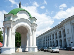 В Киеве реставрируют фонтан "Самсон»"
