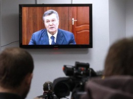 Все адвокаты Януковича срочно вылетели в Москву