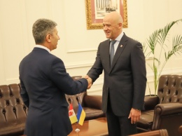 Мэр Одессы встретился с Чрезвычайным и Полномочным послом Ливана