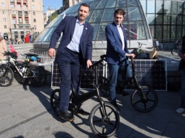 Киевляне просят КГГА объяснить, как были потрачены 50 млн гривен на развитие велосипедной инфраструктуры