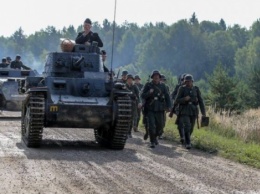 На съемках фильма с участием Сергея Безрукова, каскадера переехал танк