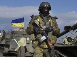 Ожесточенные бои на Донбассе: боевики сутки бьют по позициям ВСУ, есть раненый