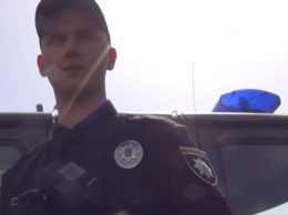 На николаевского патрульного, задержавшего водителя за управление авто в трезвом состоянии, жалоб нет