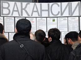 Более половины всех зарегистрированных безработных Киевщины имеют высшее образование