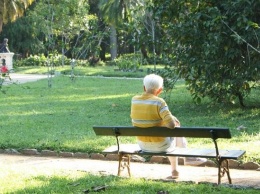 В Австралии 102-летний мужчина сексуально домогался 94-летнюю женщину. Теперь может «сесть» на 7 лет