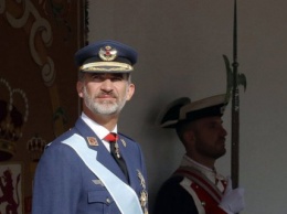 Городской совет Барселоны призвал упразднить монархию в Испании