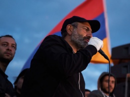 Россию предали? Армения допускает покупку оружия у США
