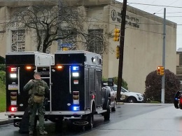 Напавшему на синагогу в Питтсбурге грозит смертная казнь