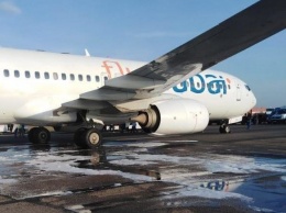В Одесском аэропорту у «Боинга» задымилось шасси