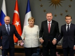 Меркель раскритиковали за «дружелюбие» к Путину и Эрдогану