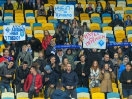 Студенты Национального университета биоресурсов и природопользования Украины поддерживают «Динамо» Киев!