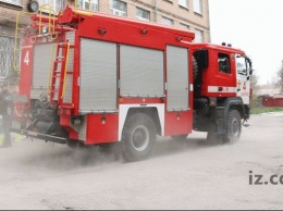 В Запорожье загорелась девятиэтажка