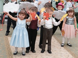 В одесском Доме ребенка малышам подарили яркий праздник осени. Фото