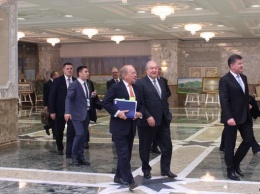 Диалог в Минске: попытка восстановить доверие между Востоком и Западом