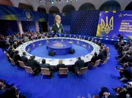 Стратегия мира от Тимошенко - реалистичная и способна принести победу Украины